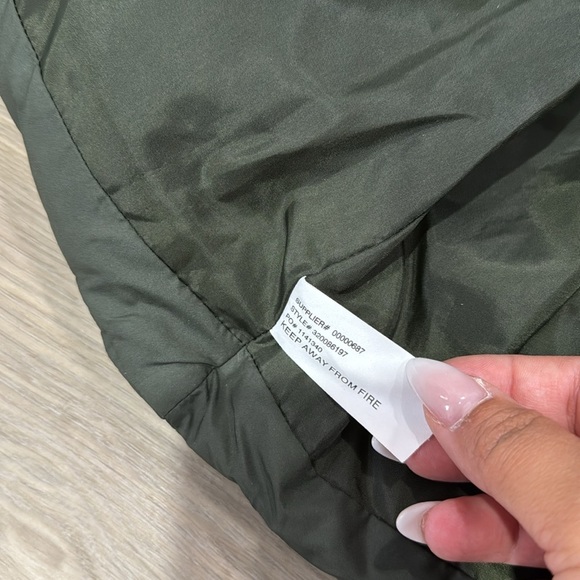 Polo Ralph Lauren Hoodless Puffer - Picture 4 of 7